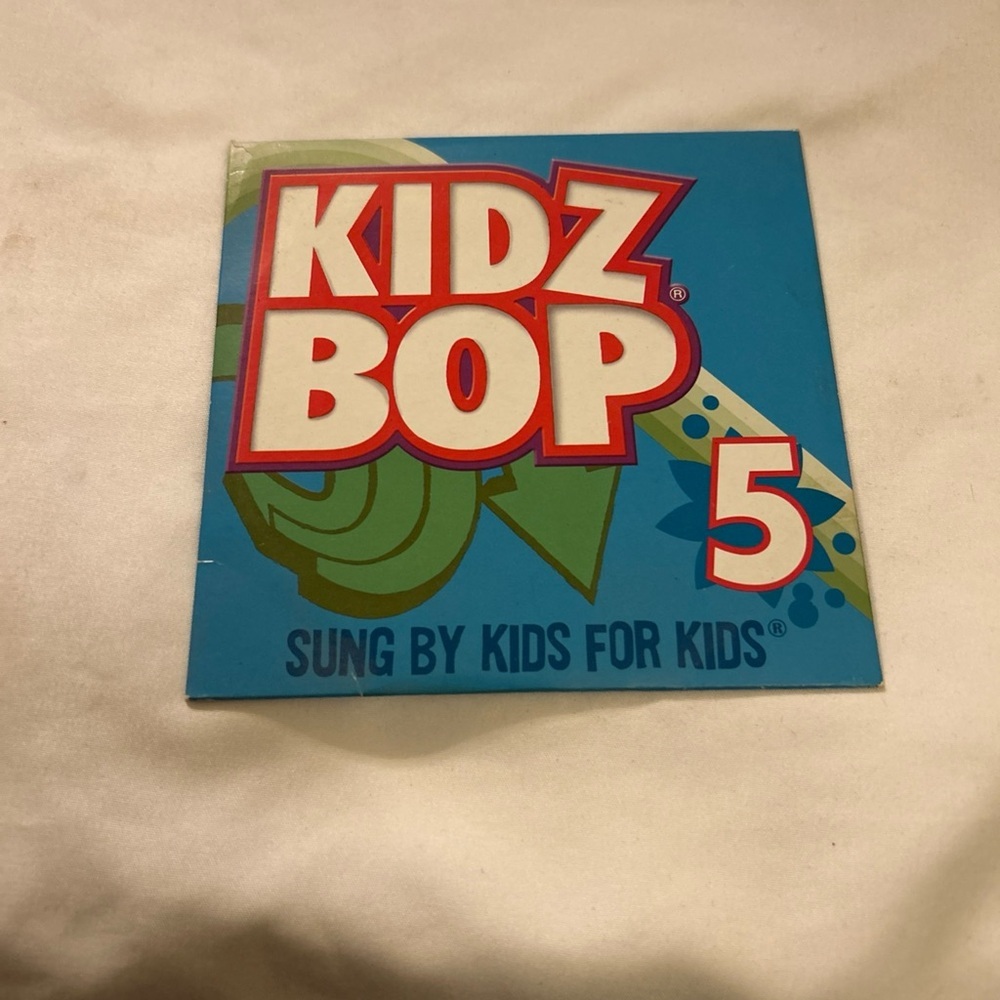 Kidz Bop 5 CD Blue and Green Media